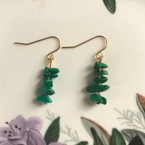 Malachite and gold tone dangly earrings
